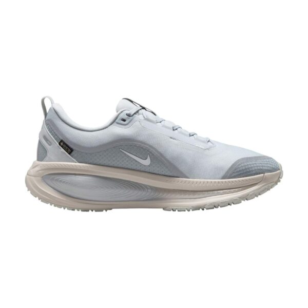 Nike Vomero 18 GORE-TEX Waterproof Pure Platinum Nike Vomero 18 GORE-TEX Waterproof Pure Platinum | STYLO
