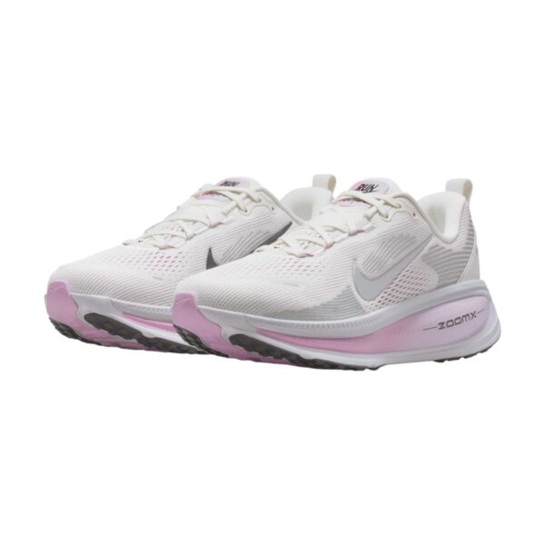 Nike Vomero 18 Road Running Shoes Sail Doll Beyond Pink/Metallic Silver | STYLO
