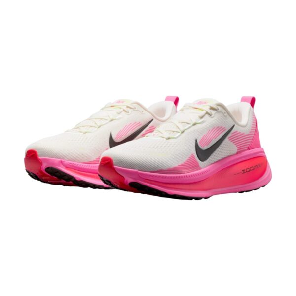 Nike Vomero 18 Road Running Shoes Sail Hyper Pink Nike Vomero 18 Road Running Shoes Sail Hyper Pink | STYLO