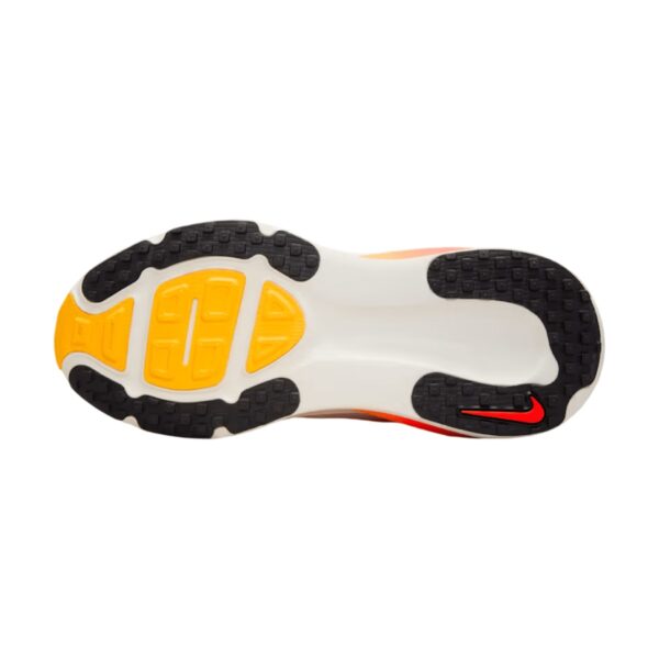 Nike Vomero 18 Road Running Shoes Sail/Laser Orange | STYLO