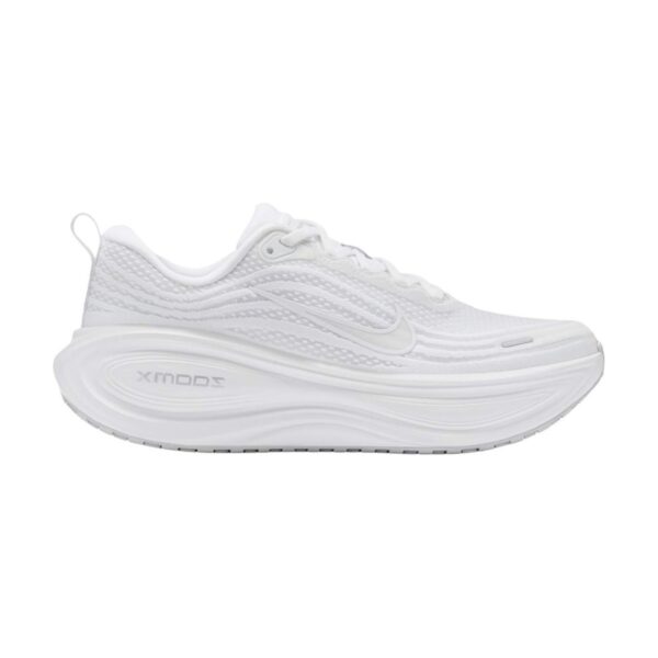 Nike Vomero Plus White | STYLO
