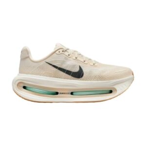 Nike Vomero Premium Pale Ivory/Sand Drift | STYLO