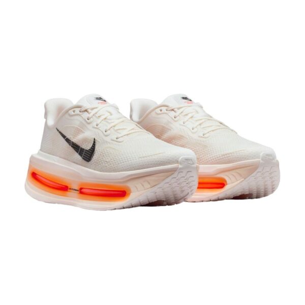Nike Vomero Premium Sail/Black/Coconut Milk | STYLO