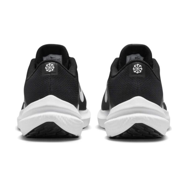 Nike Winflo 10 Black White Nike Winflo 10 Black White | STYLO