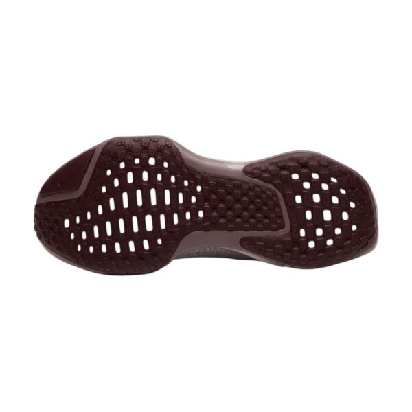 Nike ZoomX Invincible Run FlyKnit 3 Phantom/Burgundy Crush Nike ZoomX Invincible Run FlyKnit 3 Phantom/Burgundy Crush | STYLO
