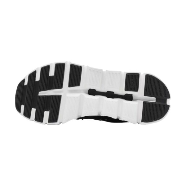 On Cloud 6 Running Shoes Black/White | STYLO