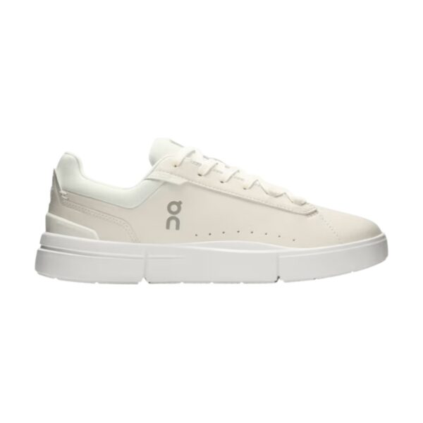 On Cloud THE ROGER Advantage Shoes Ivory | STYLO