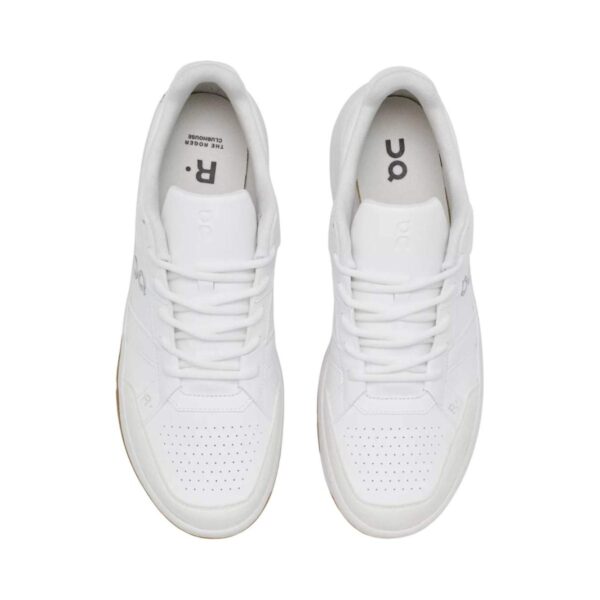 On Cloud The Roger Clubhouse Pro Tennis Shoes White/Ivory | STYLO