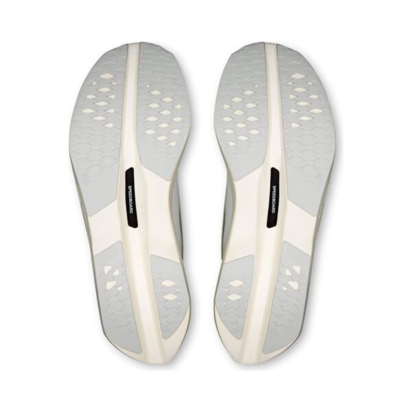 On Cloudboom Volt PAF White/Gale | STYLO