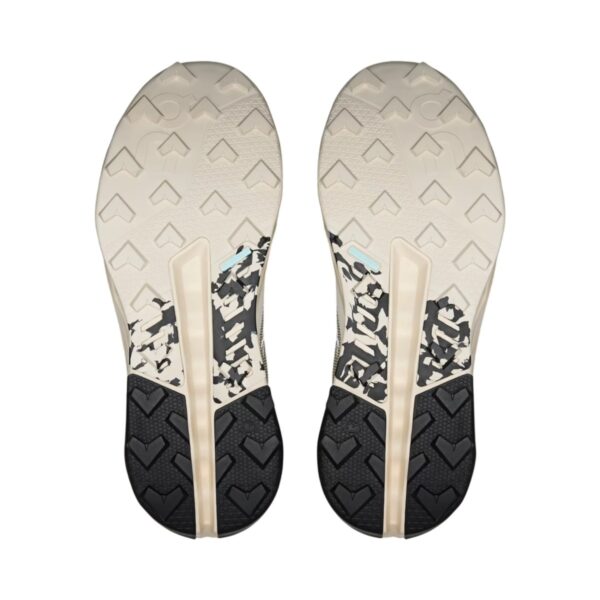 On Cloudhorizon 2 Waterproof Brume/Grain On Cloudhorizon 2 Waterproof Brume/Grain | STYLO