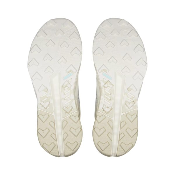 On Cloudhorizon 2 Waterproof Ghost/Ivory On Cloudhorizon 2 Waterproof Ghost/Ivory | STYLO
