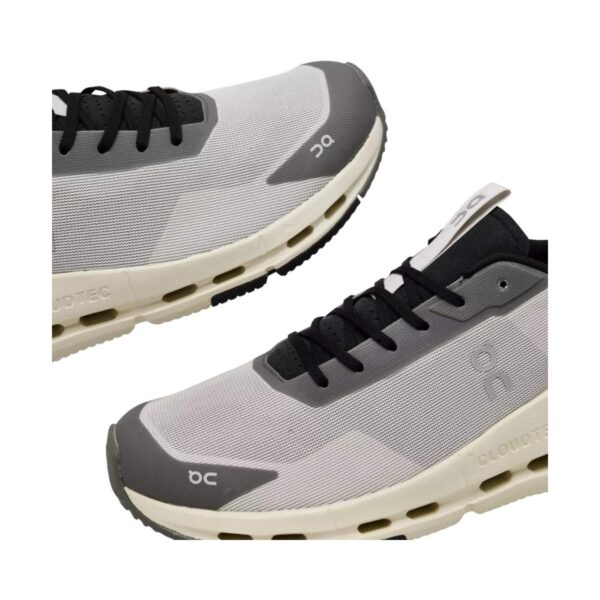 On Cloudnova Form 2 Running Shoes Pearl/Black | STYLO