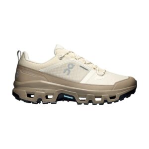 On Cloudrock Low Waterproof Grain/Soba | STYLO