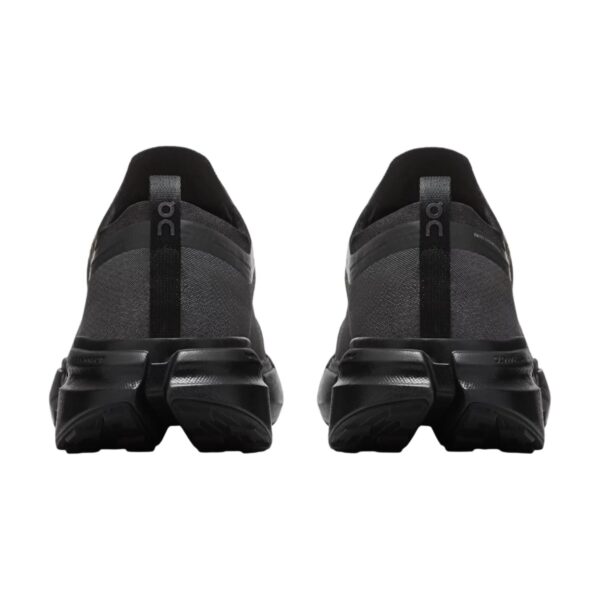 On Cloudsoma Black On Cloudsoma Black | STYLO