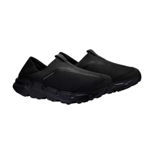 On Cloudsoma Moc Black | STYLO