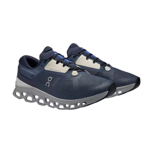 On Cloudstratus 3 Metal/Glacier On Cloudstratus 3 Metal/Glacier | STYLO