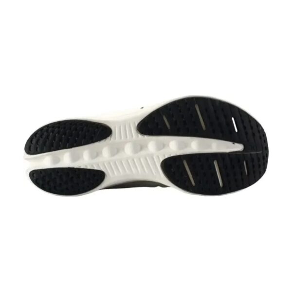 On Cloudsurfer White On Cloudsurfer White | STYLO