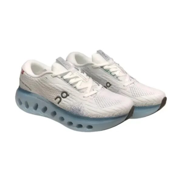 On Cloudsurfer White/Frost On Cloudsurfer White/Frost | STYLO