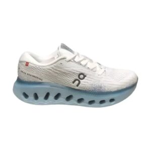 On Cloudsurfer White/Frost | STYLO