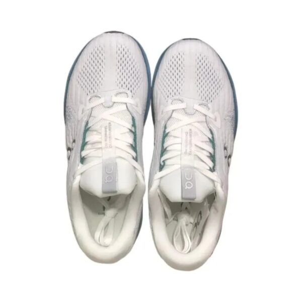 On Cloudsurfer White/Frost On Cloudsurfer White/Frost | STYLO