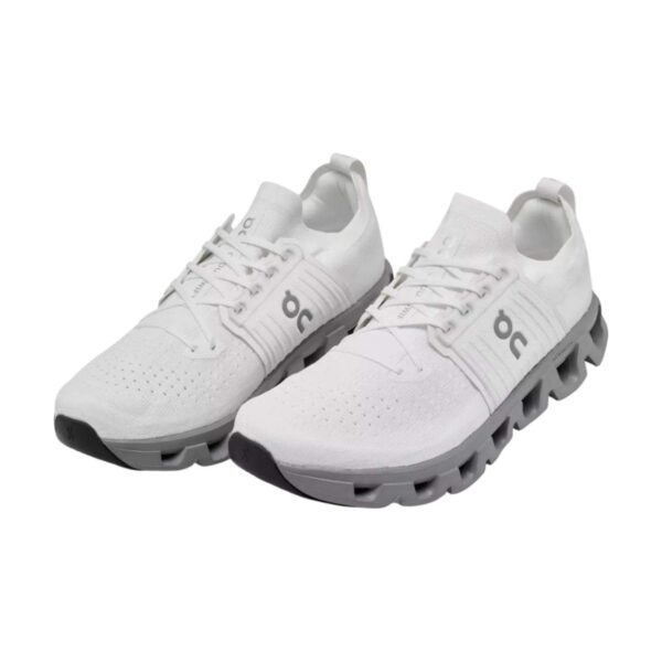 On Cloudswift 4 Running Shoes Ivory/Alloy | STYLO