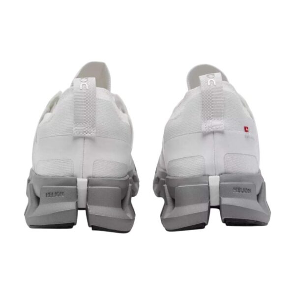 On Cloudswift 4 Running Shoes Ivory/Alloy | STYLO