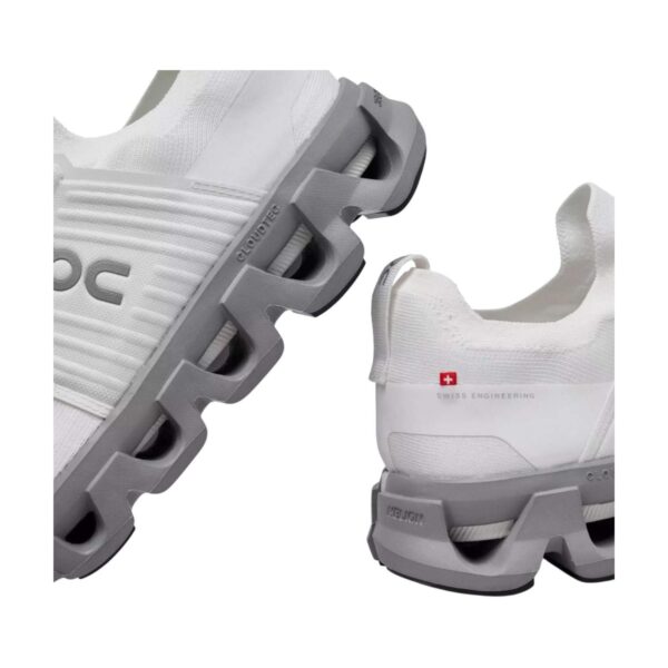 On Cloudswift 4 Running Shoes Ivory/Alloy | STYLO