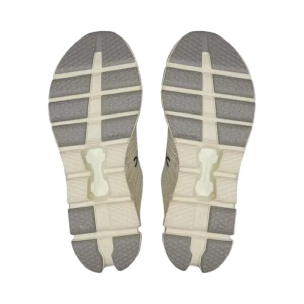 On Running Cloud X Z5 Ice/Cream On Running Cloud X Z5 Ice/Cream | STYLO