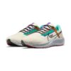 Pegasus 38 Running Club – Sail | STYLO