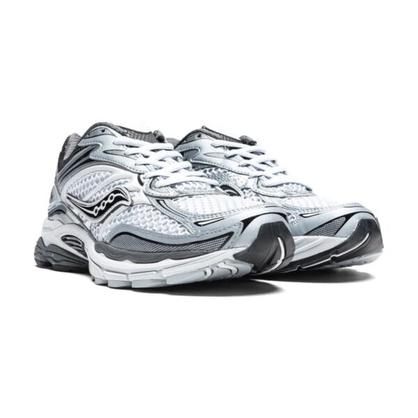 Saucony Omni 9 Black and White Saucony Omni 9 Black and White | STYLO