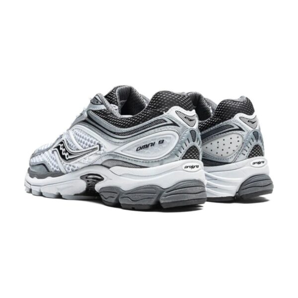 Saucony Omni 9 Black and White Saucony Omni 9 Black and White | STYLO