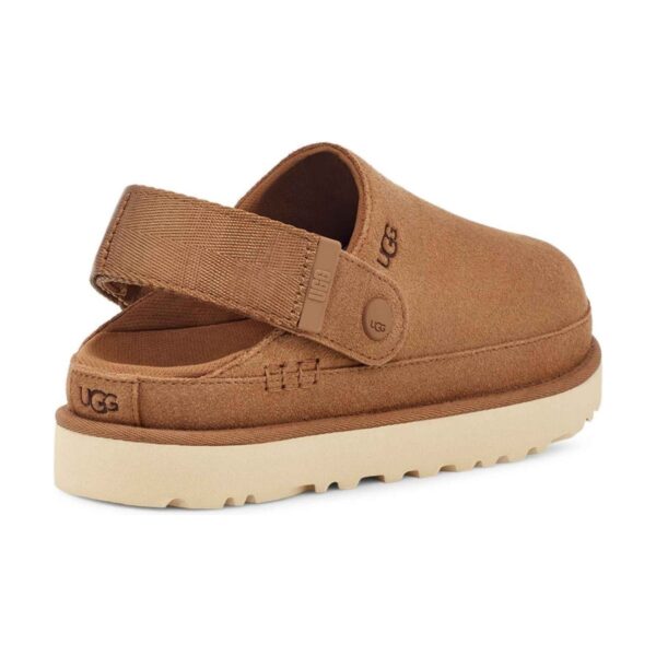 UGG Goldenstar Clog Chestnut | STYLO