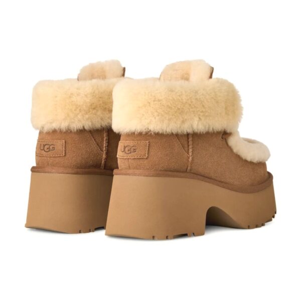 UGG New Heights Lace Chestnut UGG New Heights Lace Chestnut | STYLO
